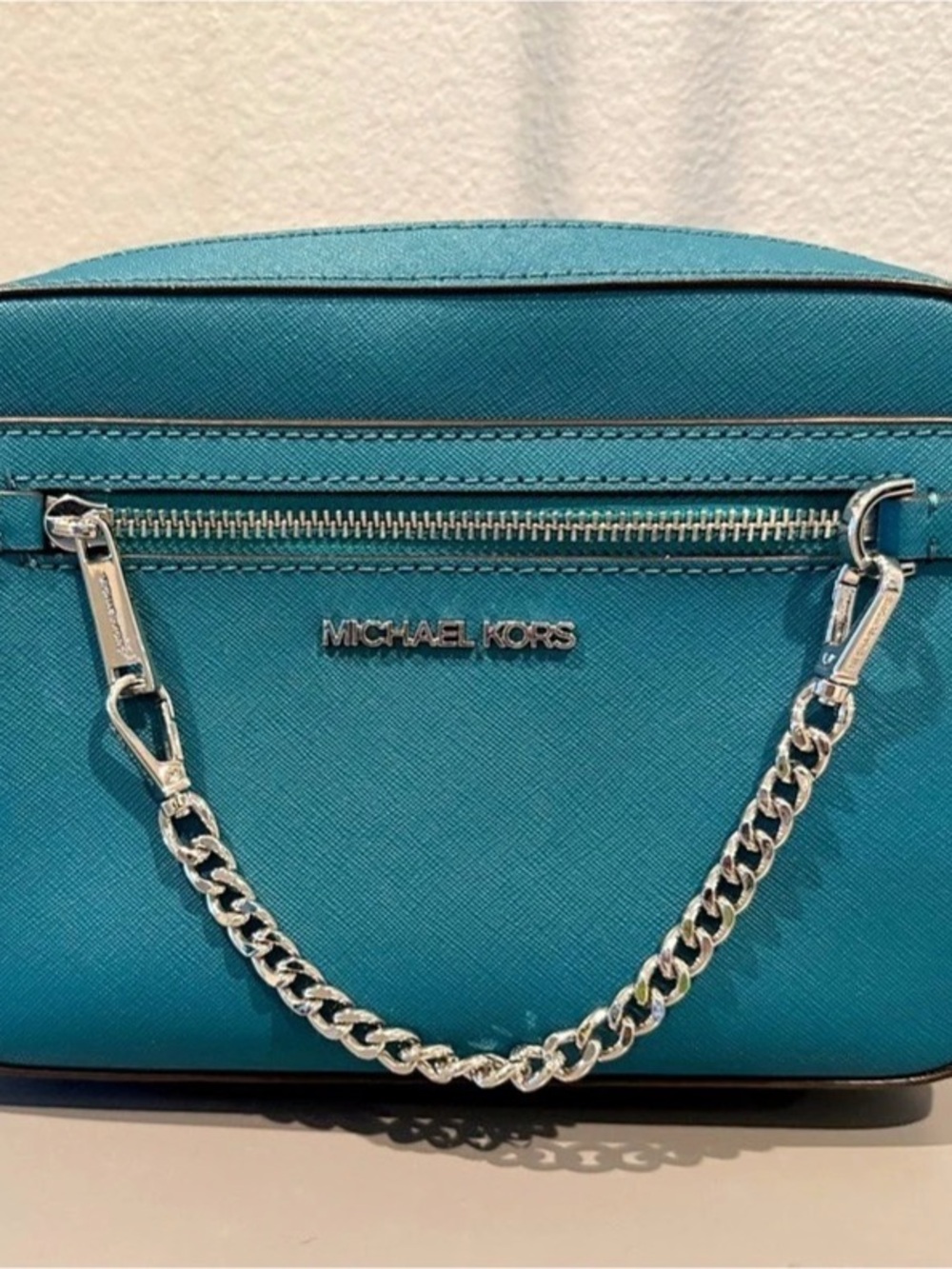 Michael Kors Jet Set Travel Medium Saffiano Leather Chain Crossbody Bag